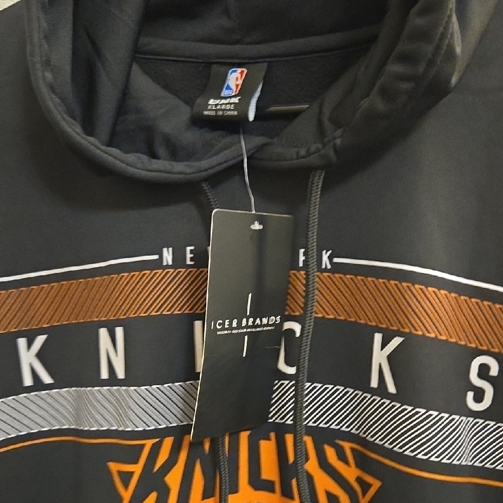 Unk NBA New York Knicks Hooded Sweatshirt - Black - XL - Picture 5 of 14
